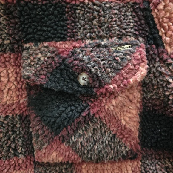 Volcom Silent Sherpa Jacket, Women's Size Large, EUC - Multicolor Plaid - Picture 5 of 10